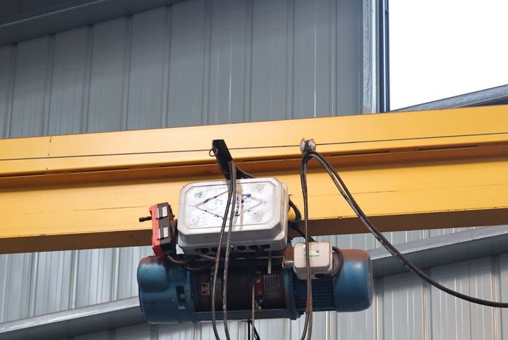 Light Slewing Jib Crane